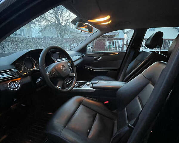 Черный Мерседес Е-Класс, объемом двигателя 2.2 л и пробегом 420 тыс. км за 10500 $, фото 11 на Automoto.ua