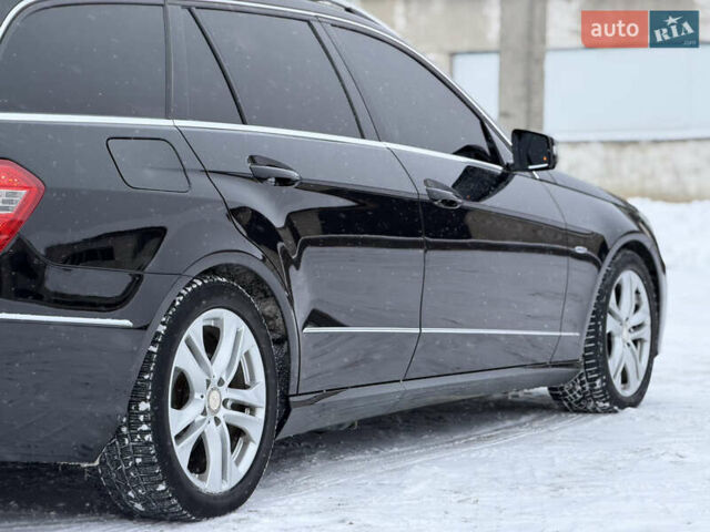 Чорний Мерседес Е-Клас, об'ємом двигуна 2.1 л та пробігом 335 тис. км за 13700 $, фото 27 на Automoto.ua