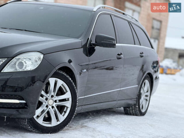 Чорний Мерседес Е-Клас, об'ємом двигуна 2.1 л та пробігом 335 тис. км за 13700 $, фото 53 на Automoto.ua