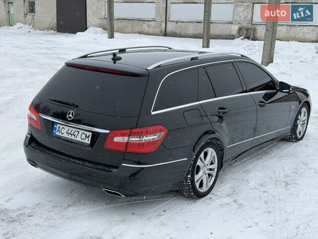 Чорний Мерседес Е-Клас, об'ємом двигуна 2.1 л та пробігом 335 тис. км за 13700 $, фото 37 на Automoto.ua