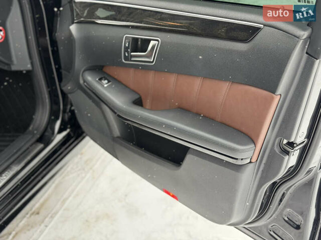 Чорний Мерседес Е-Клас, об'ємом двигуна 2.1 л та пробігом 335 тис. км за 13700 $, фото 42 на Automoto.ua