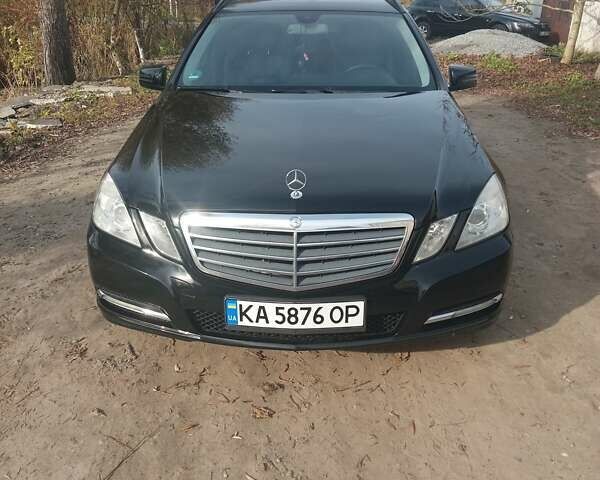 Черный Мерседес Е-Класс, объемом двигателя 2.14 л и пробегом 400 тыс. км за 12300 $, фото 5 на Automoto.ua