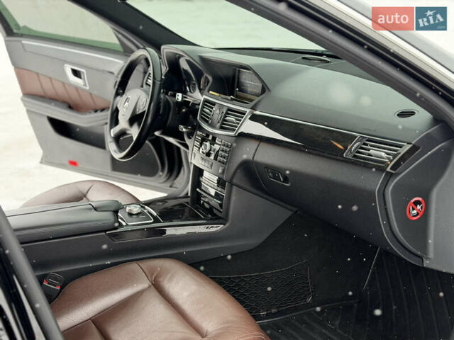 Чорний Мерседес Е-Клас, об'ємом двигуна 2.1 л та пробігом 335 тис. км за 13700 $, фото 17 на Automoto.ua