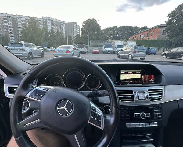 Чорний Мерседес Е-Клас, об'ємом двигуна 2.14 л та пробігом 291 тис. км за 11900 $, фото 10 на Automoto.ua