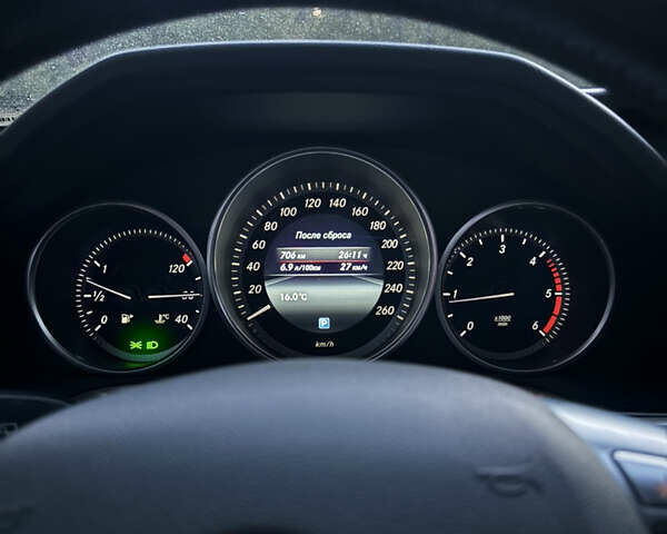 Черный Мерседес Е-Класс, объемом двигателя 2.14 л и пробегом 422 тыс. км за 14000 $, фото 6 на Automoto.ua