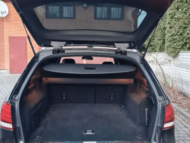 Чорний Мерседес Е-Клас, об'ємом двигуна 0 л та пробігом 303 тис. км за 20500 $, фото 4 на Automoto.ua