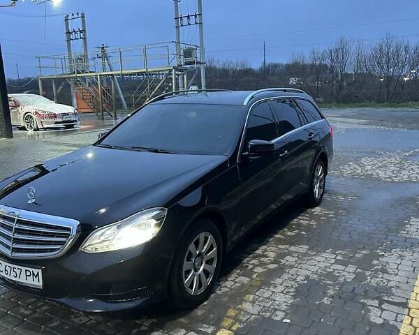 Чорний Мерседес Е-Клас, об'ємом двигуна 2.14 л та пробігом 370 тис. км за 15000 $, фото 2 на Automoto.ua