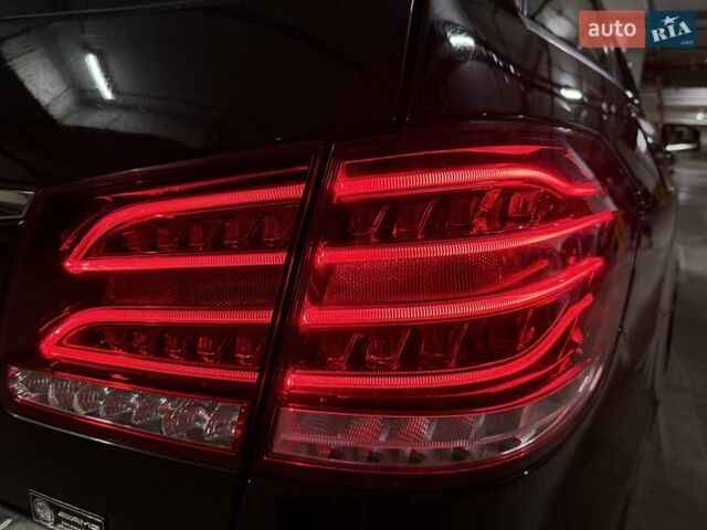Чорний Мерседес Е-Клас, об'ємом двигуна 2.1 л та пробігом 330 тис. км за 14500 $, фото 16 на Automoto.ua