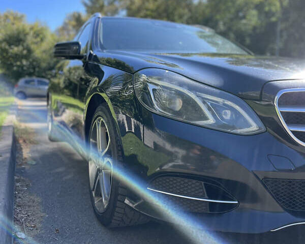 Черный Мерседес Е-Класс, объемом двигателя 2.2 л и пробегом 317 тыс. км за 15400 $, фото 10 на Automoto.ua