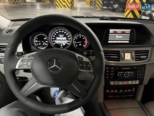 Чорний Мерседес Е-Клас, об'ємом двигуна 2.1 л та пробігом 330 тис. км за 14500 $, фото 30 на Automoto.ua