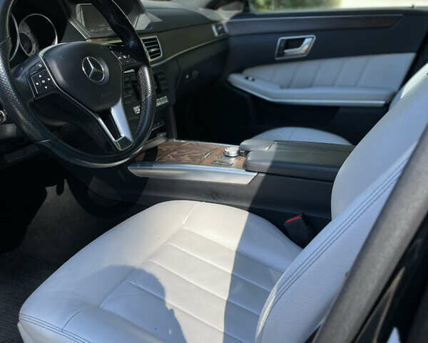 Чорний Мерседес Е-Клас, об'ємом двигуна 2.2 л та пробігом 318 тис. км за 15900 $, фото 19 на Automoto.ua