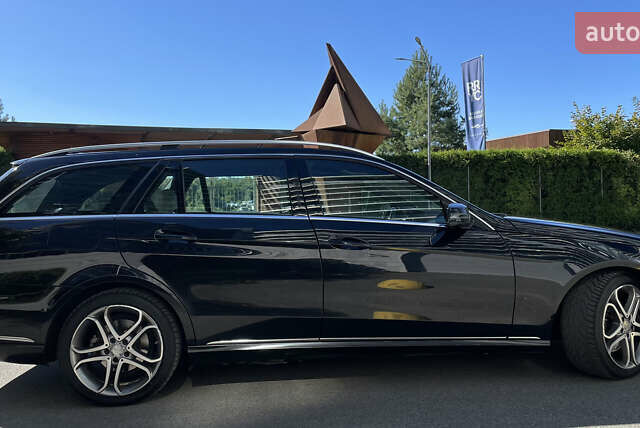 Чорний Мерседес Е-Клас, об'ємом двигуна 2.2 л та пробігом 318 тис. км за 15900 $, фото 4 на Automoto.ua