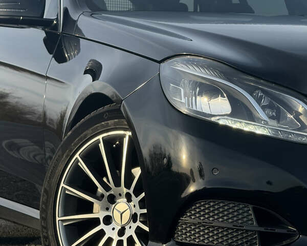 Черный Мерседес Е-Класс, объемом двигателя 2.2 л и пробегом 320 тыс. км за 13900 $, фото 6 на Automoto.ua