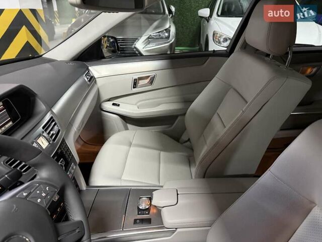 Чорний Мерседес Е-Клас, об'ємом двигуна 2.1 л та пробігом 330 тис. км за 14500 $, фото 23 на Automoto.ua