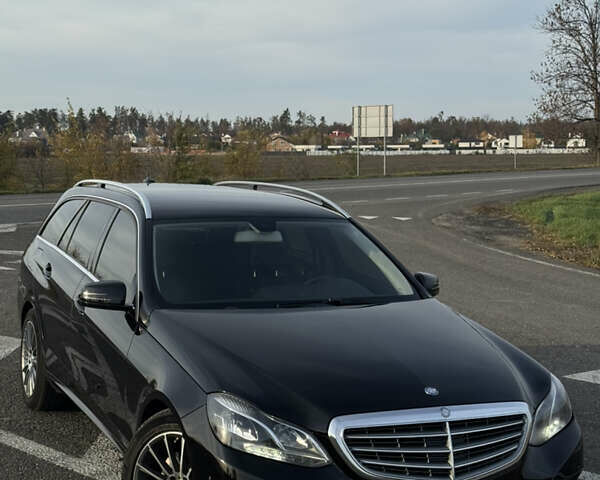 Черный Мерседес Е-Класс, объемом двигателя 2.2 л и пробегом 320 тыс. км за 13900 $, фото 5 на Automoto.ua