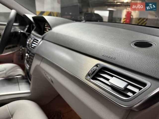 Чорний Мерседес Е-Клас, об'ємом двигуна 2.1 л та пробігом 330 тис. км за 14500 $, фото 52 на Automoto.ua