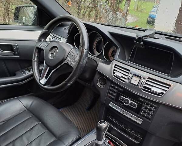 Черный Мерседес Е-Класс, объемом двигателя 2.14 л и пробегом 328 тыс. км за 14800 $, фото 3 на Automoto.ua