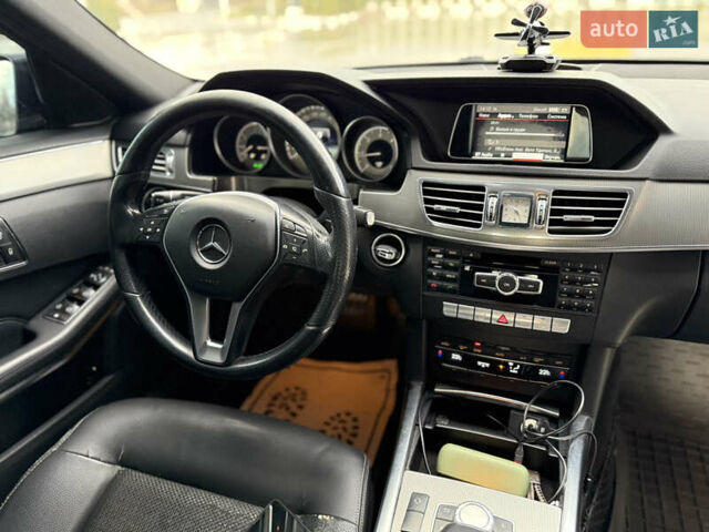Черный Мерседес Е-Класс, объемом двигателя 2.2 л и пробегом 412 тыс. км за 9999 $, фото 18 на Automoto.ua