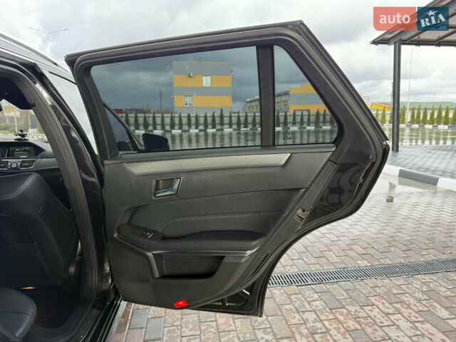 Черный Мерседес Е-Класс, объемом двигателя 2.2 л и пробегом 412 тыс. км за 9999 $, фото 27 на Automoto.ua