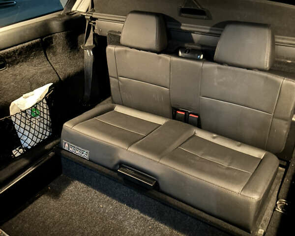 Черный Мерседес Е-Класс, объемом двигателя 2.2 л и пробегом 320 тыс. км за 13900 $, фото 20 на Automoto.ua