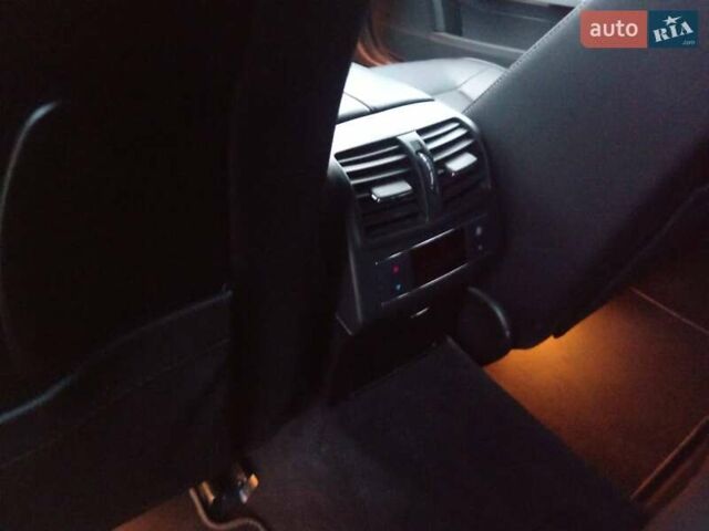 Чорний Мерседес Е-Клас, об'ємом двигуна 2.14 л та пробігом 225 тис. км за 22000 $, фото 28 на Automoto.ua