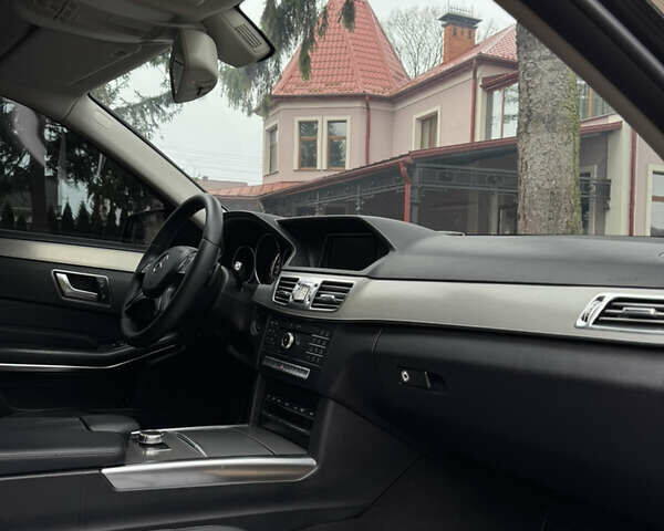 Черный Мерседес Е-Класс, объемом двигателя 2.14 л и пробегом 429 тыс. км за 14500 $, фото 40 на Automoto.ua