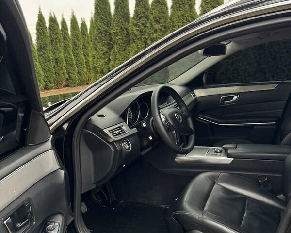 Черный Мерседес Е-Класс, объемом двигателя 2.14 л и пробегом 429 тыс. км за 14500 $, фото 28 на Automoto.ua