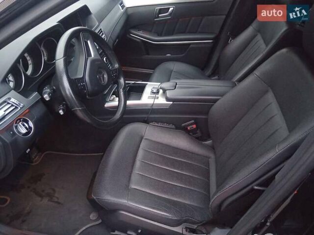Чорний Мерседес Е-Клас, об'ємом двигуна 2.14 л та пробігом 225 тис. км за 22000 $, фото 18 на Automoto.ua
