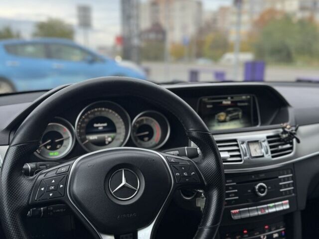 Чорний Мерседес Е-Клас, об'ємом двигуна 2.1 л та пробігом 420 тис. км за 15800 $, фото 6 на Automoto.ua