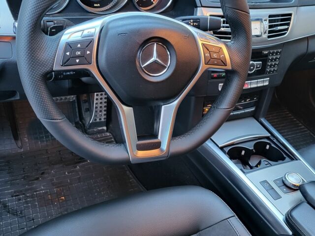 Черный Мерседес Е-Класс, объемом двигателя 2.1 л и пробегом 360 тыс. км за 15500 $, фото 5 на Automoto.ua