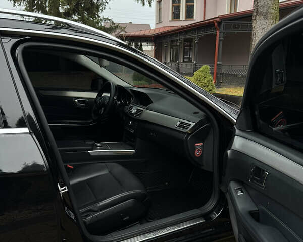 Черный Мерседес Е-Класс, объемом двигателя 2.14 л и пробегом 429 тыс. км за 14500 $, фото 38 на Automoto.ua