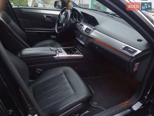 Чорний Мерседес Е-Клас, об'ємом двигуна 2.14 л та пробігом 225 тис. км за 22000 $, фото 8 на Automoto.ua