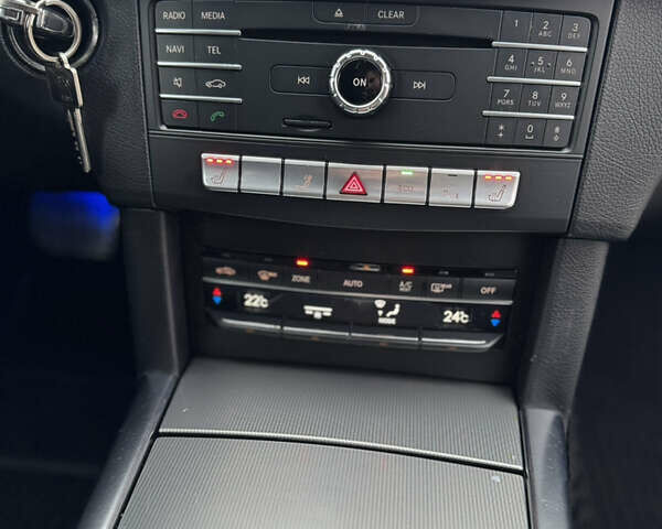 Черный Мерседес Е-Класс, объемом двигателя 2.2 л и пробегом 420 тыс. км за 15800 $, фото 16 на Automoto.ua