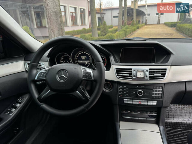 Черный Мерседес Е-Класс, объемом двигателя 2.14 л и пробегом 429 тыс. км за 14500 $, фото 45 на Automoto.ua