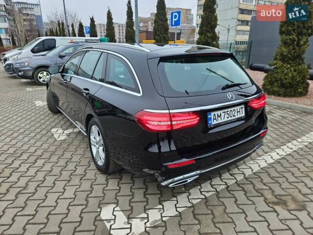 Чорний Мерседес Е-Клас, об'ємом двигуна 1.95 л та пробігом 343 тис. км за 23500 $, фото 10 на Automoto.ua