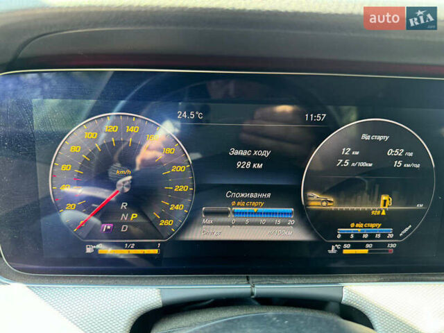 Черный Мерседес Е-Класс, объемом двигателя 1.95 л и пробегом 202 тыс. км за 25500 $, фото 18 на Automoto.ua