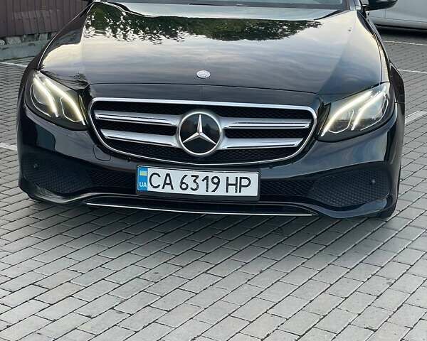 Чорний Мерседес Е-Клас, об'ємом двигуна 1.95 л та пробігом 260 тис. км за 21500 $, фото 2 на Automoto.ua