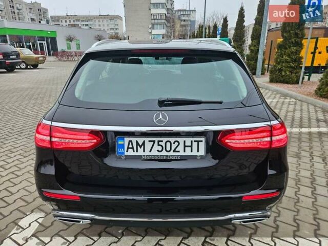 Чорний Мерседес Е-Клас, об'ємом двигуна 1.95 л та пробігом 343 тис. км за 23500 $, фото 7 на Automoto.ua