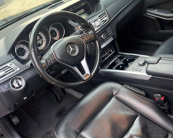 Мерседес Е-Клас 2016 у Чугуеве на Automoto.ua Чорний Мерседес Е-Клас, об'ємом двигуна 2.2 л та пробігом 277 тис. км за 17500 $, фото 3 на Automoto.ua