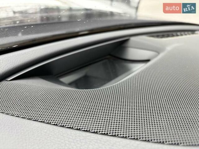 Черный Мерседес Е-Класс, объемом двигателя 1.95 л и пробегом 123 тыс. км за 35400 $, фото 37 на Automoto.ua