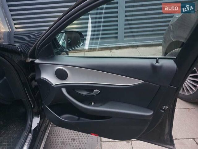 Чорний Мерседес Е-Клас, об'ємом двигуна 1.95 л та пробігом 364 тис. км за 19700 $, фото 14 на Automoto.ua