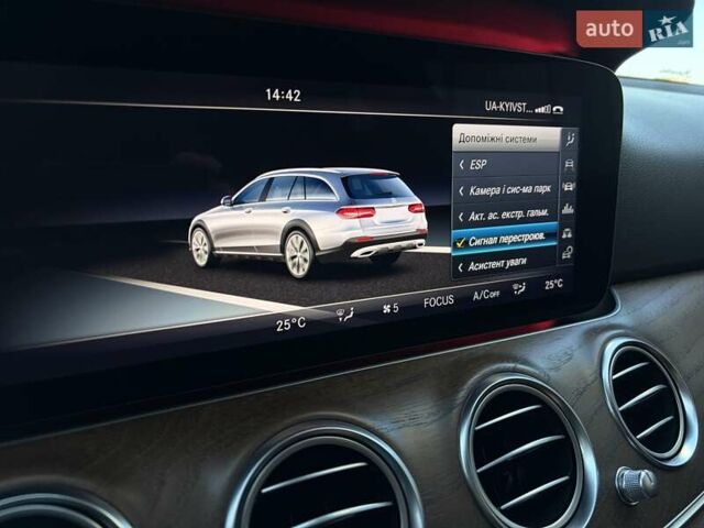 Черный Мерседес Е-Класс, объемом двигателя 2.2 л и пробегом 124 тыс. км за 35300 $, фото 56 на Automoto.ua