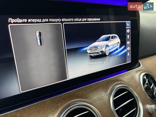 Черный Мерседес Е-Класс, объемом двигателя 1.95 л и пробегом 123 тыс. км за 35400 $, фото 29 на Automoto.ua