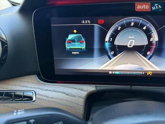 Черный Мерседес Е-Класс, объемом двигателя 2.2 л и пробегом 124 тыс. км за 35300 $, фото 36 на Automoto.ua