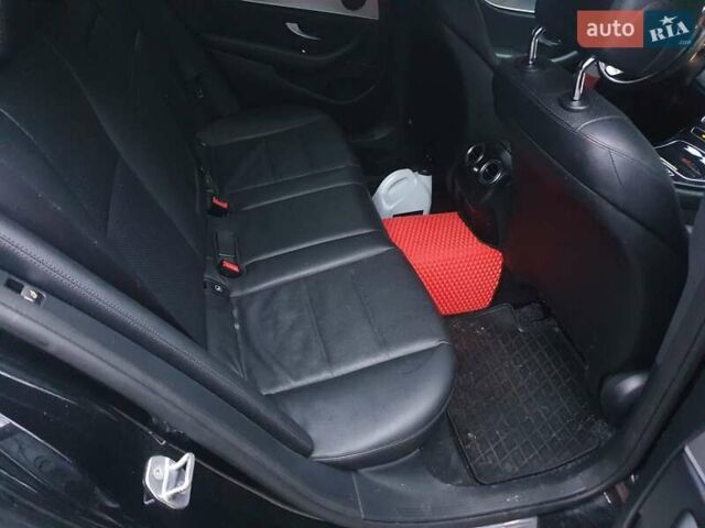 Чорний Мерседес Е-Клас, об'ємом двигуна 1.95 л та пробігом 364 тис. км за 19700 $, фото 12 на Automoto.ua