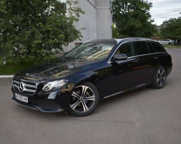 Чорний Мерседес Е-Клас, об'ємом двигуна 2 л та пробігом 235 тис. км за 23500 $, фото 11 на Automoto.ua