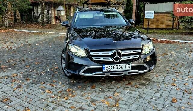 Черный Мерседес Е-Класс, объемом двигателя 1.95 л и пробегом 268 тыс. км за 29950 $, фото 16 на Automoto.ua