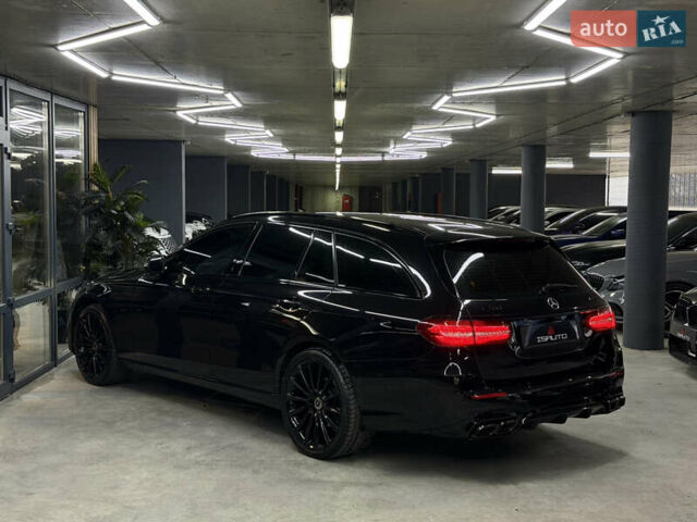 Черный Мерседес Е-Класс, объемом двигателя 1.95 л и пробегом 400 тыс. км за 19900 $, фото 9 на Automoto.ua