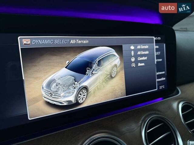 Чорний Мерседес Е-Клас, об'ємом двигуна 2.2 л та пробігом 120 тис. км за 35200 $, фото 50 на Automoto.ua