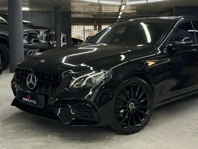 Черный Мерседес Е-Класс, объемом двигателя 2.1 л и пробегом 177 тыс. км за 19900 $, фото 7 на Automoto.ua